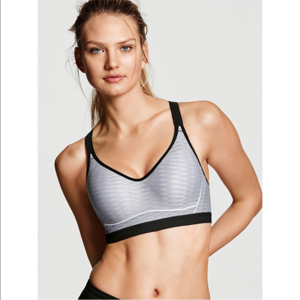 Victoria’s Secret Incredible Grey Black Sports Bra
